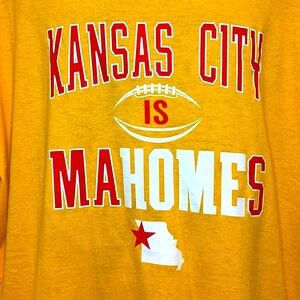 Kansas City Chiefs Yellow T-Shirt Mahomes Mens Size 2XL